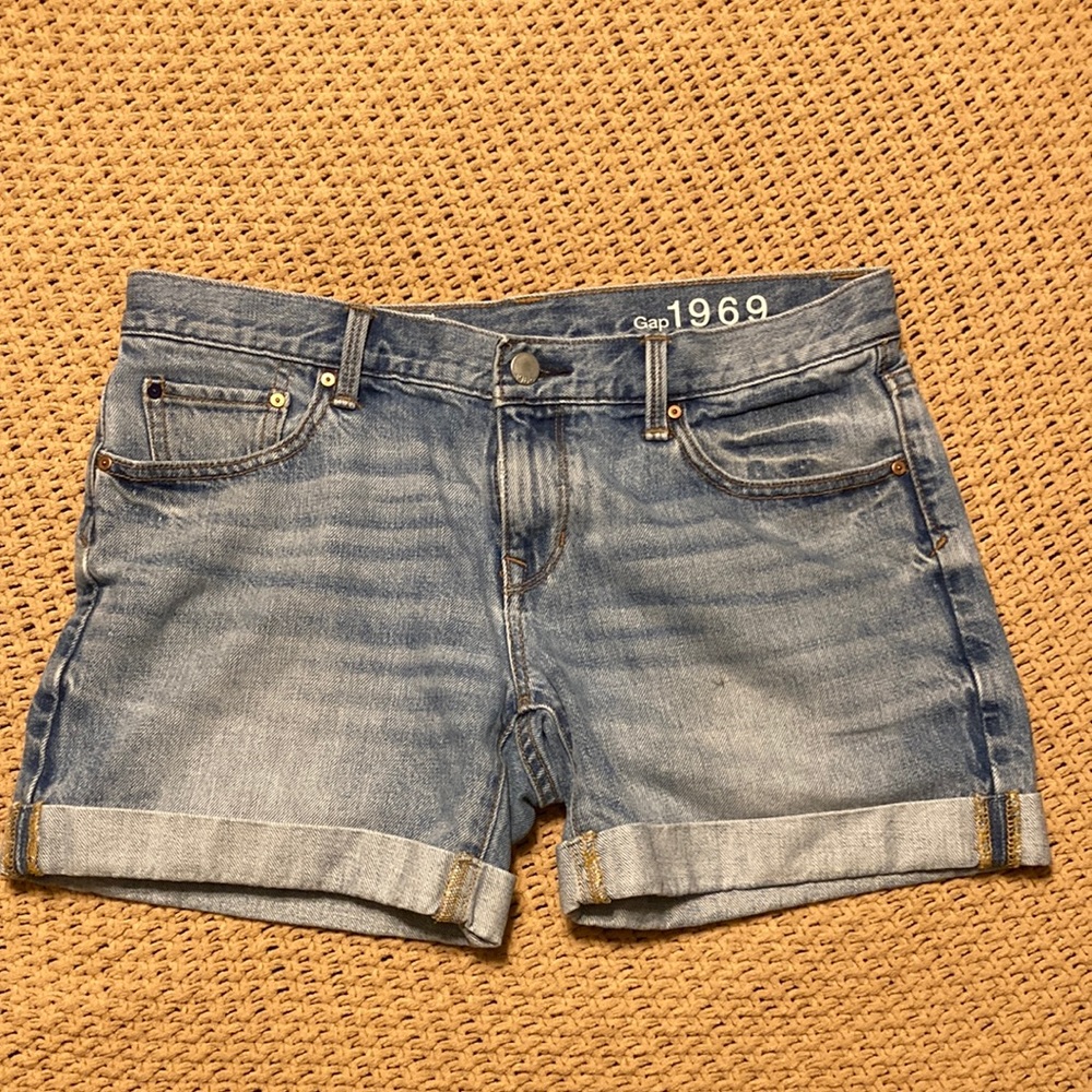 Gap Sexy Boyfriend Shorts